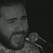 Der musikalische text YOU PULLED ME THROUGH von ANDREA FAUSTINI ist auch in dem Album vorhanden Kelly (2015)