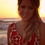 Der musikalische text SANTA BABY von COLBIE CAILLAT ist auch in dem Album vorhanden Christmas in the sand (2012)