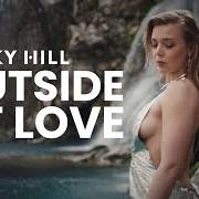 Der musikalische text MORE! MORE! MORE! von BECKY HILL ist auch in dem Album vorhanden Rebecca (2026)