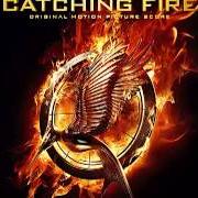 Der musikalische text ANGEL ON FIRE - ANTONY AND THE JOHNSONS von THE HUNGER GAMES ist auch in dem Album vorhanden The hunger games: catching fire (2013)