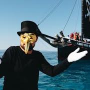 Der musikalische text BEAUTIFUL PEOPLE von CLAPTONE ist auch in dem Album vorhanden The masquerade (2016)