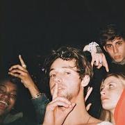Der musikalische text COOL WITH ME von CAMERON DALLAS ist auch in dem Album vorhanden Dear scarlett (2020)