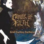 Der musikalische text UNBRIDLED AT DUSK von CRADLE OF FILTH ist auch in dem Album vorhanden Total fucking darkness - demo (1993)