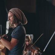 Der musikalische text WHAT WENT WRONG von JP COOPER ist auch in dem Album vorhanden Keep the quiet out (2014)