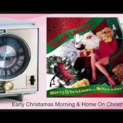 Der musikalische text HOME ON CHRISTMAS DAY von CYNDI LAUPER ist auch in dem Album vorhanden Merry christmas... have a nice life! (1998)