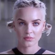 Der musikalische text GEMINI von ANNE-MARIE ist auch in dem Album vorhanden Karate (2015)