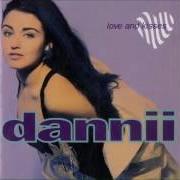 Der musikalische text SUCCESS von DANNII MINOGUE ist auch in dem Album vorhanden Love & kisses (1991)