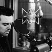 Der musikalische text LAURA von SETH MACFARLANE ist auch in dem Album vorhanden Music is better than words (2011)