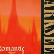 Der musikalische text ABOVE THE EDGE OF DOOM von DARKSEED ist auch in dem Album vorhanden Romantic tales (1994)