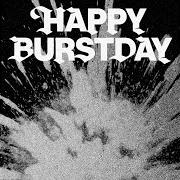 Der musikalische text SKYFALL von SEVENTEEN ist auch in dem Album vorhanden Happy burstday (2025)