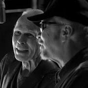 Der musikalische text MISTER KICKS von DAVE ALVIN ist auch in dem Album vorhanden Lost time (2015) Der musikalische text MISTER KICKS von DAVE ALVIN ist auch in dem Album vorhanden Lost time (2015)