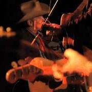 Der musikalische text BLACK ROSE OF TEXAS von DAVE ALVIN ist auch in dem Album vorhanden Eleven eleven expanded (2012) Der musikalische text BLACK ROSE OF TEXAS von DAVE ALVIN ist auch in dem Album vorhanden Eleven eleven expanded (2012)