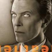 Der musikalische text AFRAID von DAVID BOWIE ist auch in dem Album vorhanden Heathen (2002)