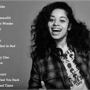 Der musikalische text WHO KNEW von ELLA MAI ist auch in dem Album vorhanden Change (2016)