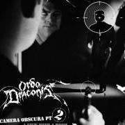 Der musikalische text THE DON OF VENICE von ORDO DRACONIS ist auch in dem Album vorhanden Camera obscura part 2: a view with a room (2005)