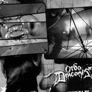 Der musikalische text WRECKAGE von ORDO DRACONIS ist auch in dem Album vorhanden The wing and the burden (2001)