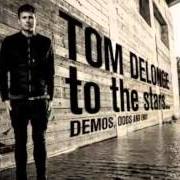 Der musikalische text THE INVISIBLE PARADE von TOM DELONGE ist auch in dem Album vorhanden To the stars... demos, odds and ends (2015)