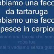 Der musikalische text IL PARADISO DELLO SCORPIONE von DAVIDE VAN DE SFROOS ist auch in dem Album vorhanden Akuaduulza (2005)