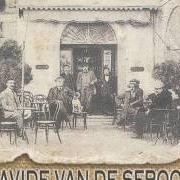 Der musikalische text BRÈVA E TIVÀN von DAVIDE VAN DE SFROOS ist auch in dem Album vorhanden Brèva e tivàn (1999)