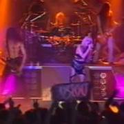 Der musikalische text BORN TO BLEED von DORO PESCH ist auch in dem Album vorhanden Angels never die (1993)