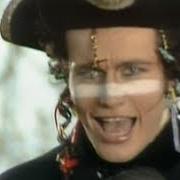 Der musikalische text YOUNG PARISIANS von ADAM AND THE ANTS ist auch in dem Album vorhanden Stand and deliver: the very best of adam and the a