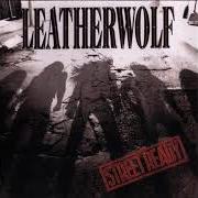 Der musikalische text SHARE A DREAM von LEATHERWOLF ist auch in dem Album vorhanden Leatherwolf 1987 (1987)