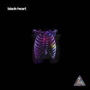 Der musikalische text LOVE & FAME von YEEK ist auch in dem Album vorhanden Blackheart (2018)