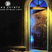 Der musikalische text THE UNWRITTEN LAW von DEEP PURPLE ist auch in dem Album vorhanden The house of blue light (1987)