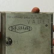 Der musikalische text WHEN LOVE & HATE COLLIDE von DEF LEPPARD ist auch in dem Album vorhanden Vault (1995)