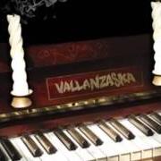 Der musikalische text IL SOGNO DEL BECCHINO von VALLANZASKA ist auch in dem Album vorhanden Cose spaventose (2007)