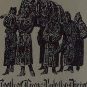 Der musikalische text HE WHO ACCEPTS ALL THAT IS OFFERED (FEEL BAD HIT OF THE WINTER) von TEETH OF LIONS RULE THE DIVINE ist auch in dem Album vorhanden Rampton (2002)