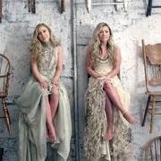 Der musikalische text DOWNSIDE OF GROWING UP von MADDIE & TAE ist auch in dem Album vorhanden Start here (2015)