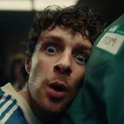 Der musikalische text SHADOWBOXING von TOM GRENNAN ist auch in dem Album vorhanden Everywhere i went, led me to where i didn't want to be (2025)