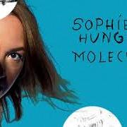 Der musikalische text I OPENED A BAR von SOPHIE HUNGER ist auch in dem Album vorhanden Molecules (2018)