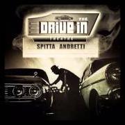 Der musikalische text HI TOP WHITES von CURREN$Y ist auch in dem Album vorhanden The drive in theatre (2014)