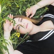 Der musikalische text LOVE IS A RIVER von PHOEBE RYAN ist auch in dem Album vorhanden Yours (2026)