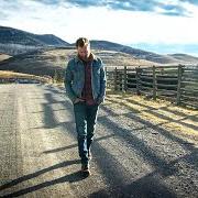 Der musikalische text GOODBYE IN TELLURIDE von DIERKS BENTLEY ist auch in dem Album vorhanden The mountain (2018)