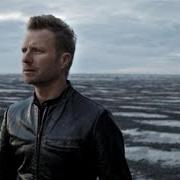 Der musikalische text ALL THE WAY TO ME von DIERKS BENTLEY ist auch in dem Album vorhanden Black (2016)