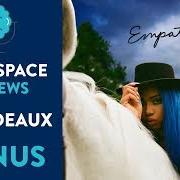 Der musikalische text ACKIN FUNNY von JEAN DEAUX ist auch in dem Album vorhanden Empathy (2019)