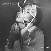 Der musikalische text FEELINGS von LENNON STELLA ist auch in dem Album vorhanden Love, me (2018)