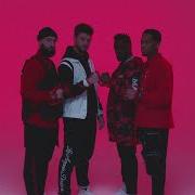 Der musikalische text THUNDER von RAK-SU ist auch in dem Album vorhanden Rome (2019)