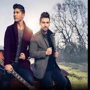 Der musikalische text ALONE TOGETHER von DAN + SHAY ist auch in dem Album vorhanden Dan + shay (2018)