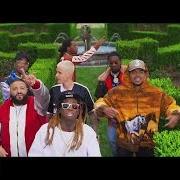 Der musikalische text NO HOOK von DJ KHALED ist auch in dem Album vorhanden We the best (2007)