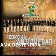 Der musikalische text ESTAMOS ENAMORADOS von ORIGINAL BANDA EL LIMÓN ist auch in dem Album vorhanden Derecho de antigüedad (2009)