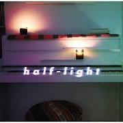 Der musikalische text THATCH SNOW von ROSTAM ist auch in dem Album vorhanden Half-light (2017)