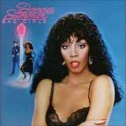 Der musikalische text OUR LOVE von DONNA SUMMER ist auch in dem Album vorhanden Bad girls (1979)