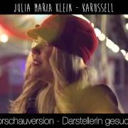 Der musikalische text APPLAUS FÜR MAMA von JULIA MARIA KLEIN ist auch in dem Album vorhanden Applaus für mama (2020)