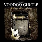 Der musikalische text NO SOLUTION BLUES von VOODOO CIRCLE ist auch in dem Album vorhanden Broken heart syndrome (2011)