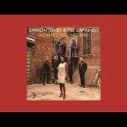 Der musikalische text BETTER THINGS von SHARON JONES & THE DAP-KINGS ist auch in dem Album vorhanden I learned the hard way (2010)