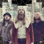 Der musikalische text PALE BLUE EYES von KADAVAR ist auch in dem Album vorhanden Berlin (2015)